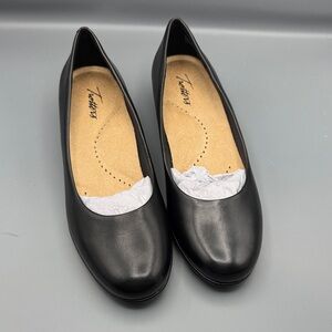 WOMEN'S Trotters Rozalin Shoes